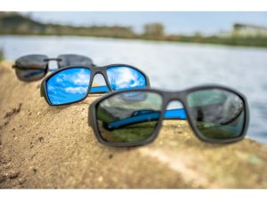 Preston Floater Pro Polarised Sunglasses Green lens