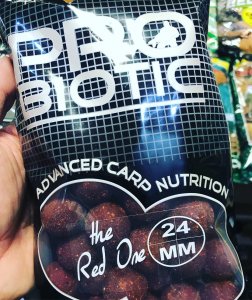 Starbaits Boilies Pro Red One 24mm 2.5kg
