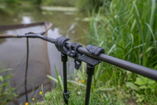 Avid Carp Lok Down Landing Net Holder